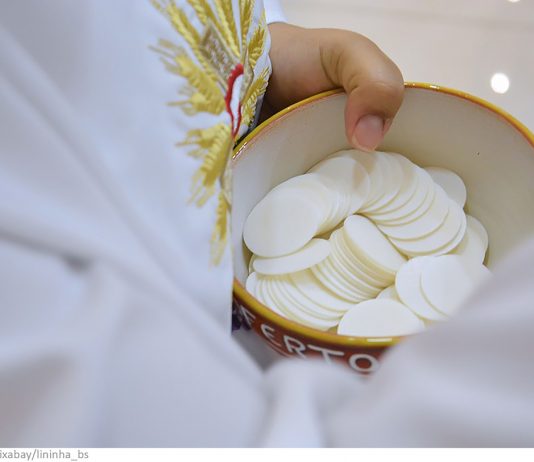 Keluarga Jasmani dan Keluarga Rohani