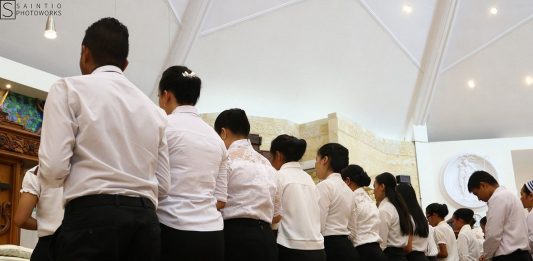 Setia Berpegang pada Perintah-Nya