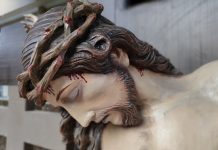 Tuntutan sebagai Murid Yesus