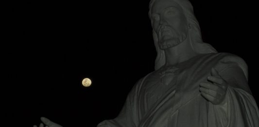 Simon, Sang Batu Karang