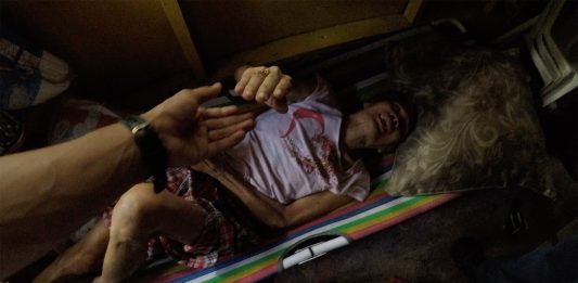 Menjadi Semakin Ilahi Sekaligus Semakin Insani