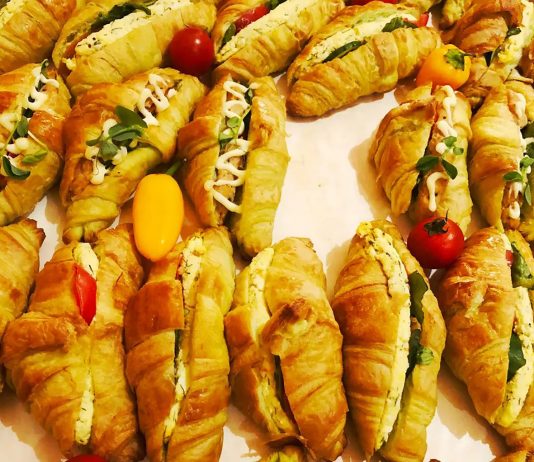 Pemberian untuk Esau, Saudaranya