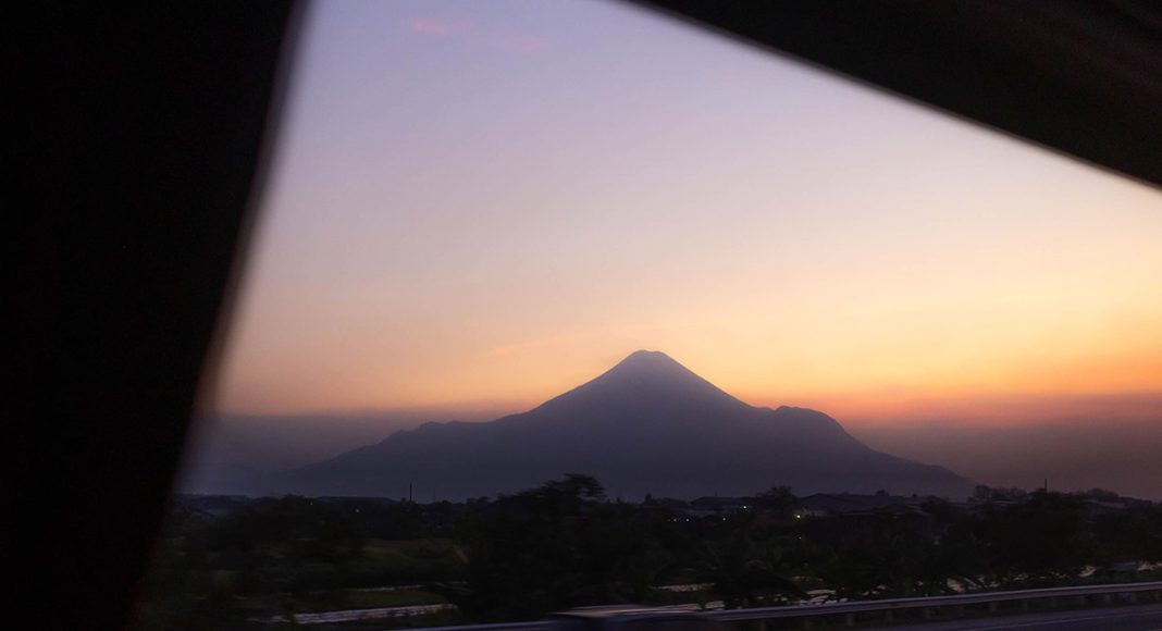 Simeon, Teladan dalam Menanti